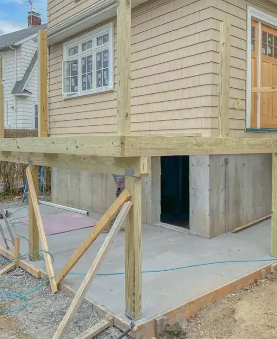 Belmont deck construction