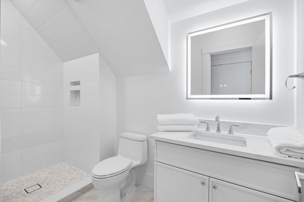 Summer Sweet Bathrooms (2)