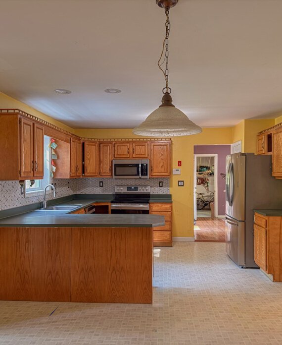Kitchen Walnut (2)
